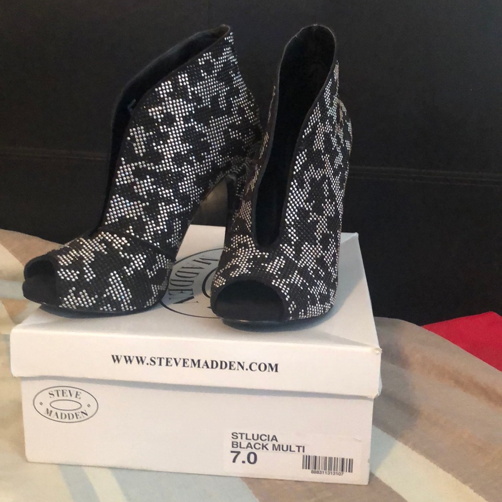 Steve Madden heels